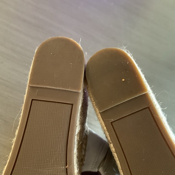 Franco Sarto wedge Heel White Slide. in Sandal Shoe Summer Wear NWT Sz 7 - Picture 7 of 7